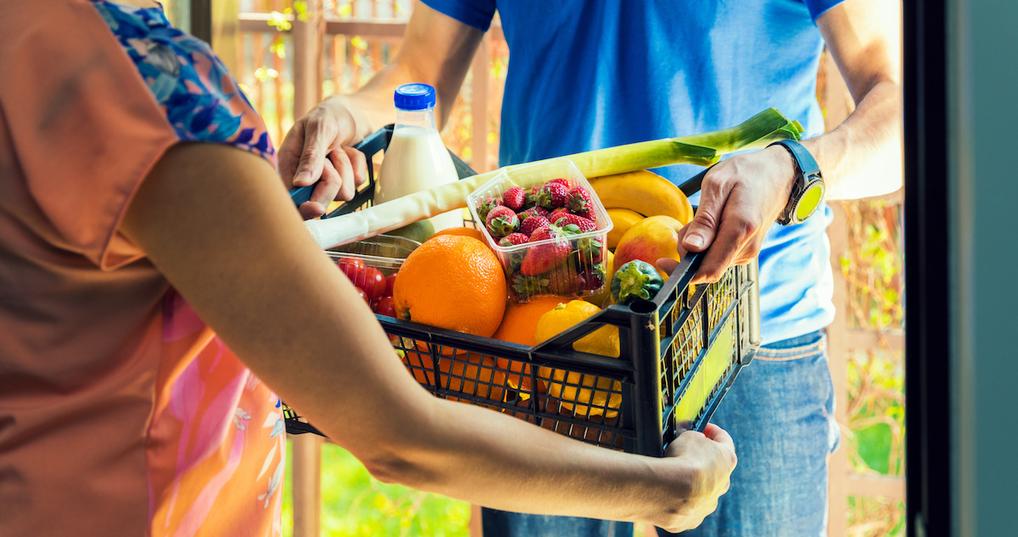 5 Legit Ways to Earn Extra Cash Delivering Groceries and Food [July