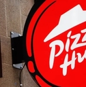 pizza hut restaurant sign