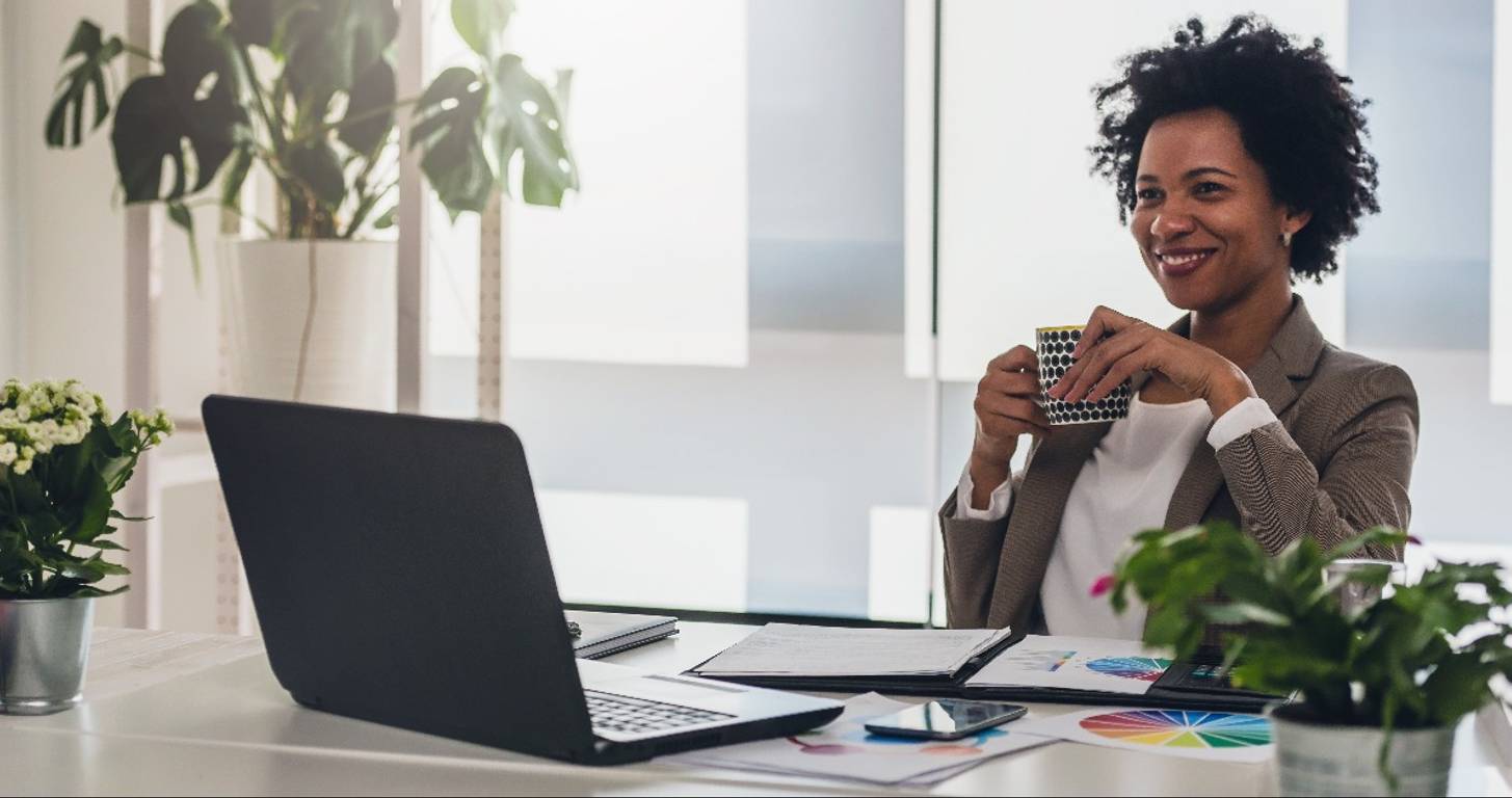 20 Careers Where the Average Salary is Over $150k (Some Will Surprise You)  | FinanceBuzz