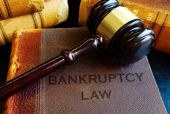 gavel-on-bankruptcy-law-books
