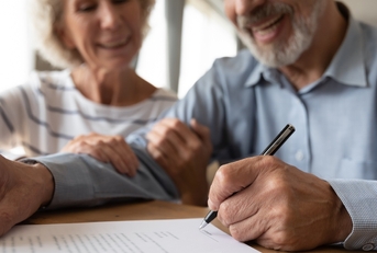 Couple working on will