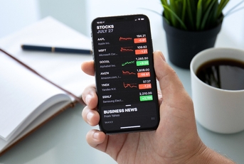  iPhone X with application Stocks of Apple
