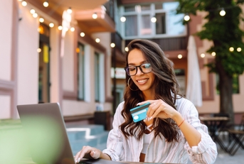 Woman using her credit card points