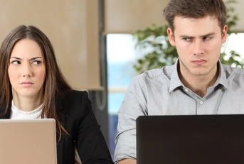 Two angry colleagues having a disagreement.