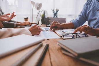 business brain storm meeting presentation