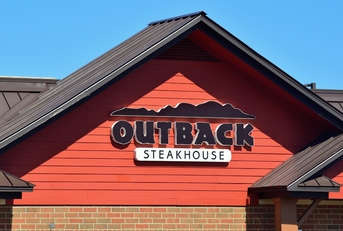 entrance to an outback steakhouse