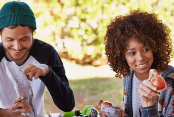 twentysomethings having lunch