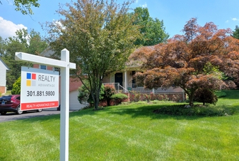 Real estate sign board