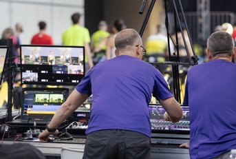 lighting and sound technician