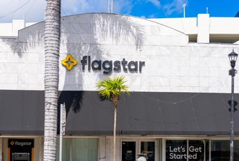 flagstar bank miami beach signage