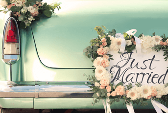 card bumper just married sign