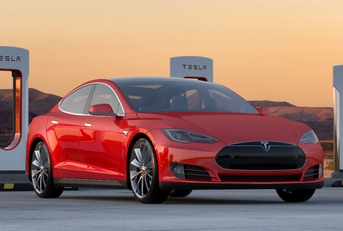 Tesla Model S 85 Performance at a fast charging station