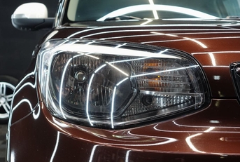 brown kia soul headlight
