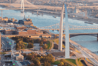 st. louis arch in missourri