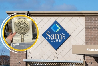 Original Sam's Club Template 3 with Moen Verso Showerhead