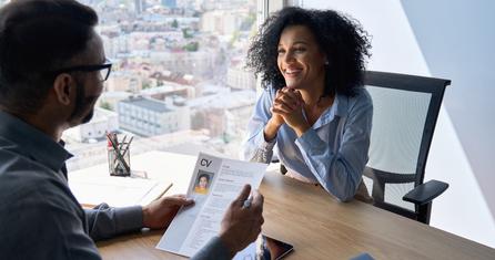 8 Effective Tips to Secure the Highest Possible Salary | FinanceBuzz