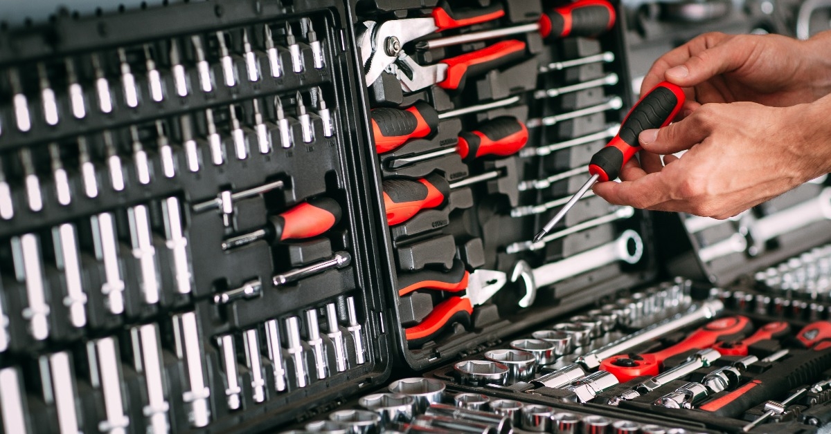 wrench tools in store