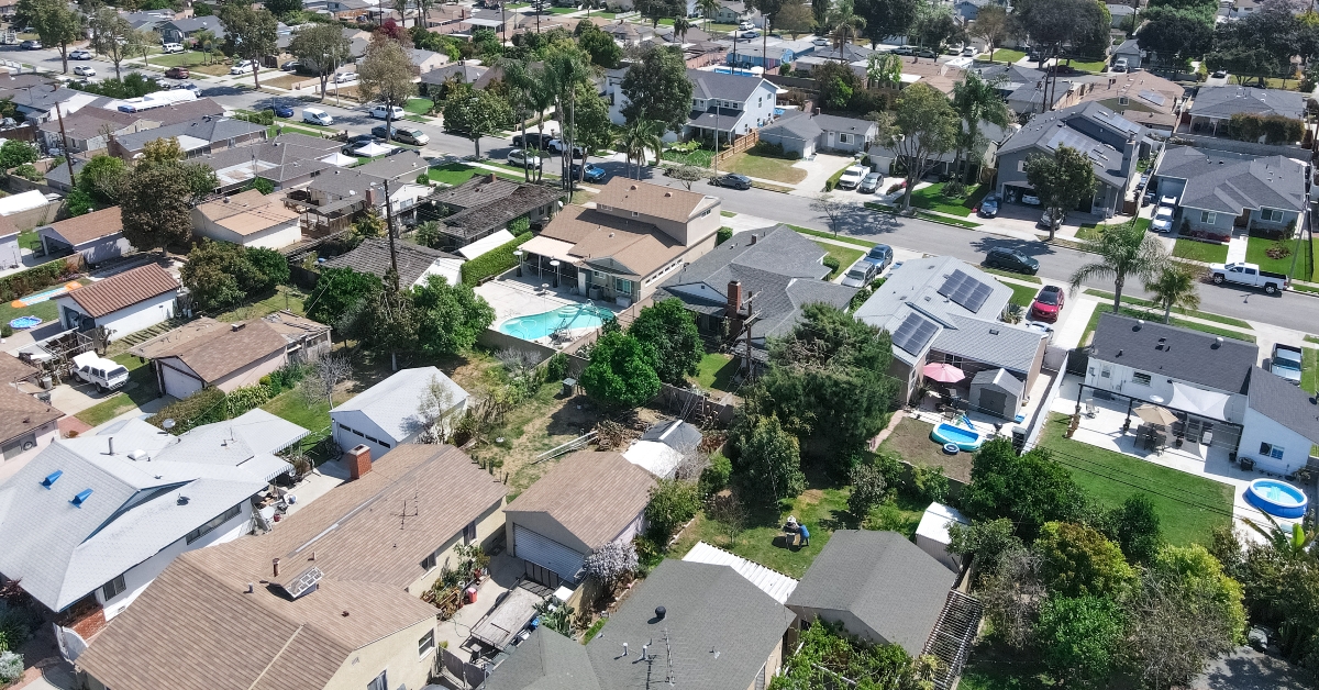 Lakewood middle class neighborhood