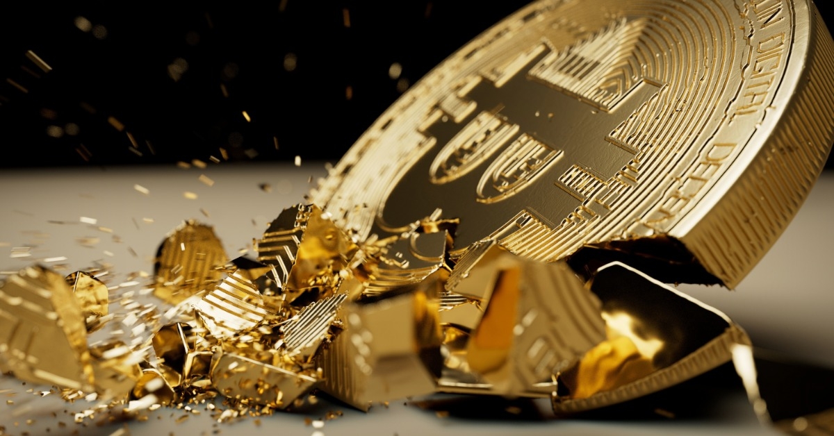 bitcoin breaking into pieces 