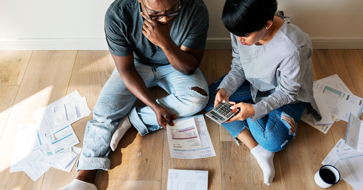 couple managing the debt