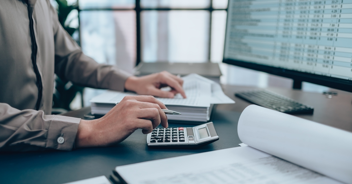 investor working on desk office
