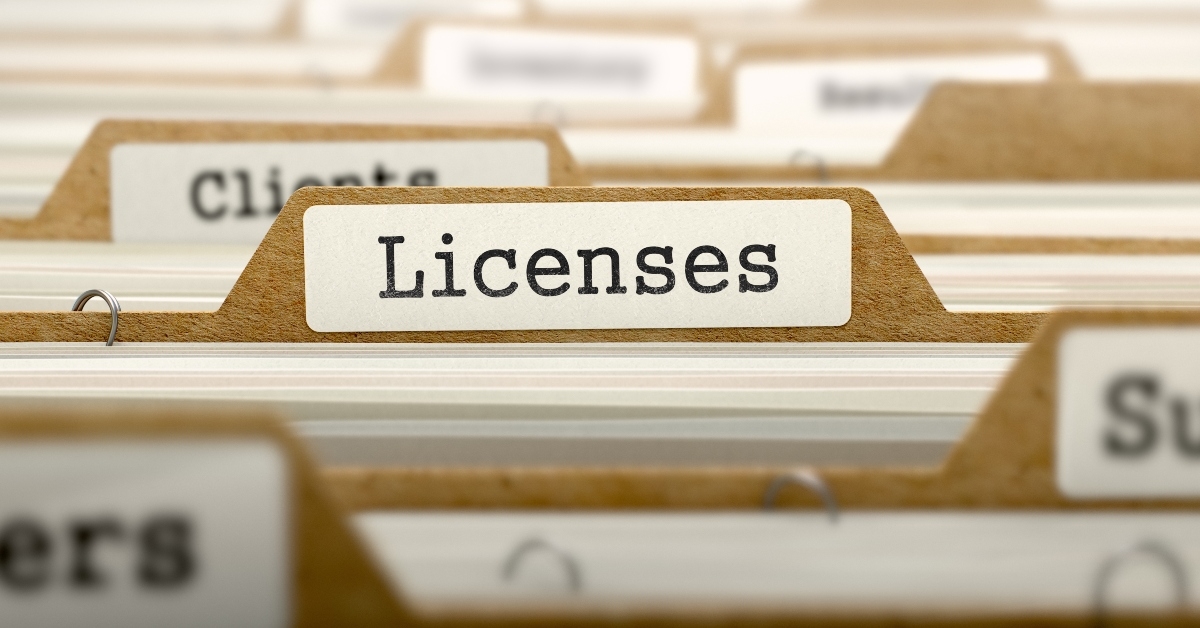 licenses word on folder