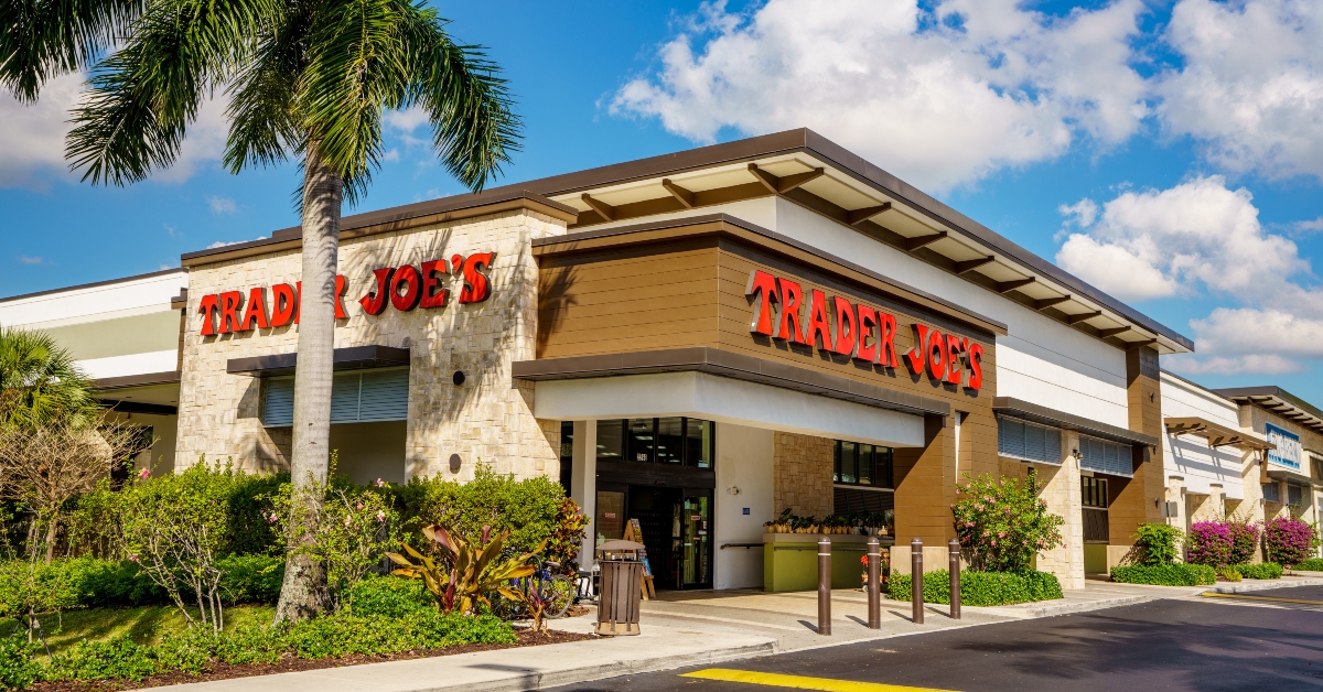 trader joes at tower shops outdoor mall davie florida