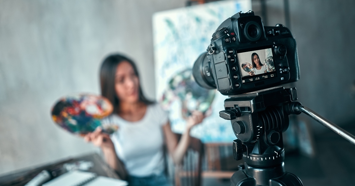 asian female artist vlogger