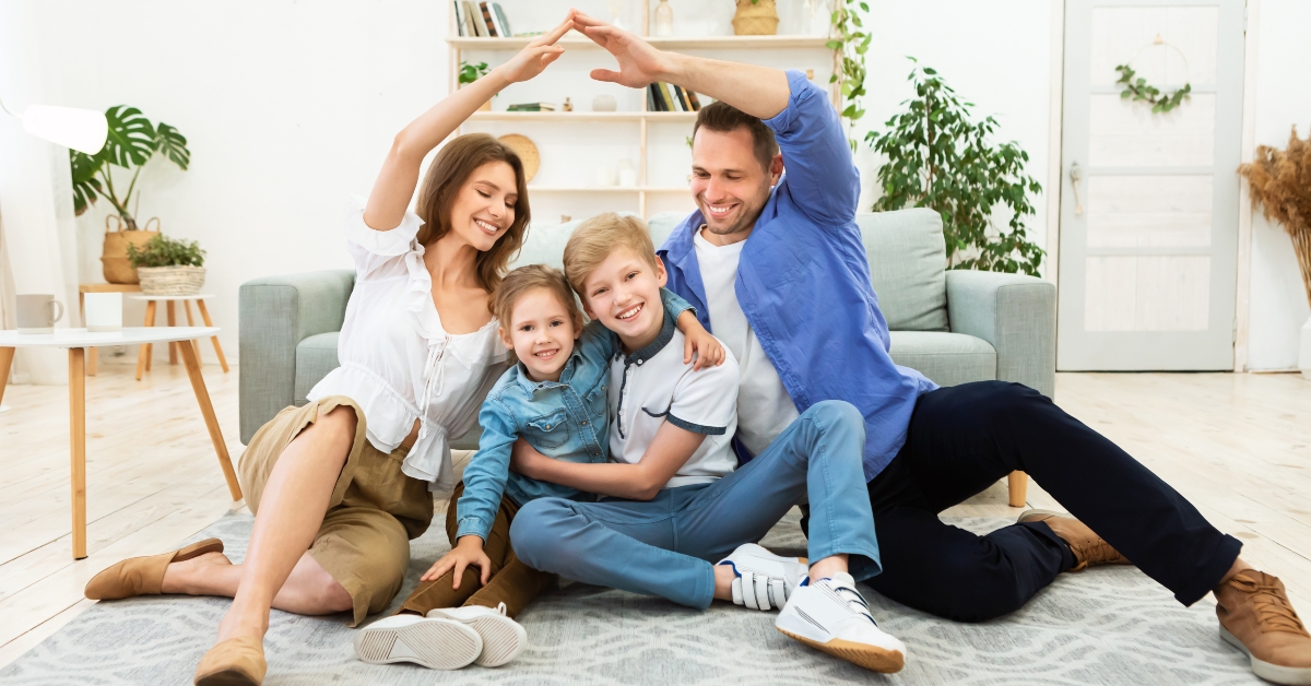 parents making symbolic roof joining hands 