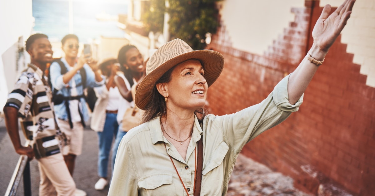 tour guide showing local destinations