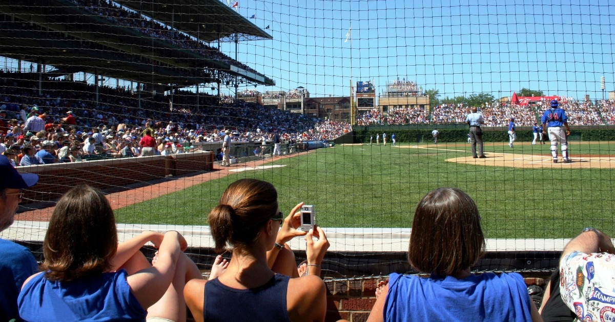 female fans at the baseball game