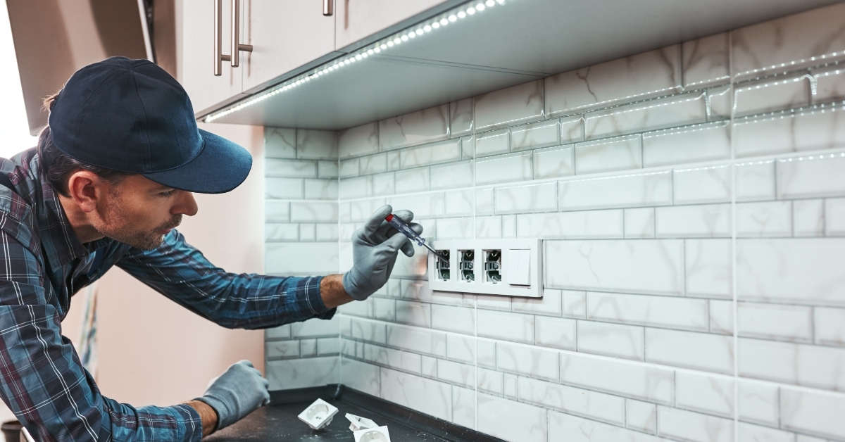 handyman setting new sockets