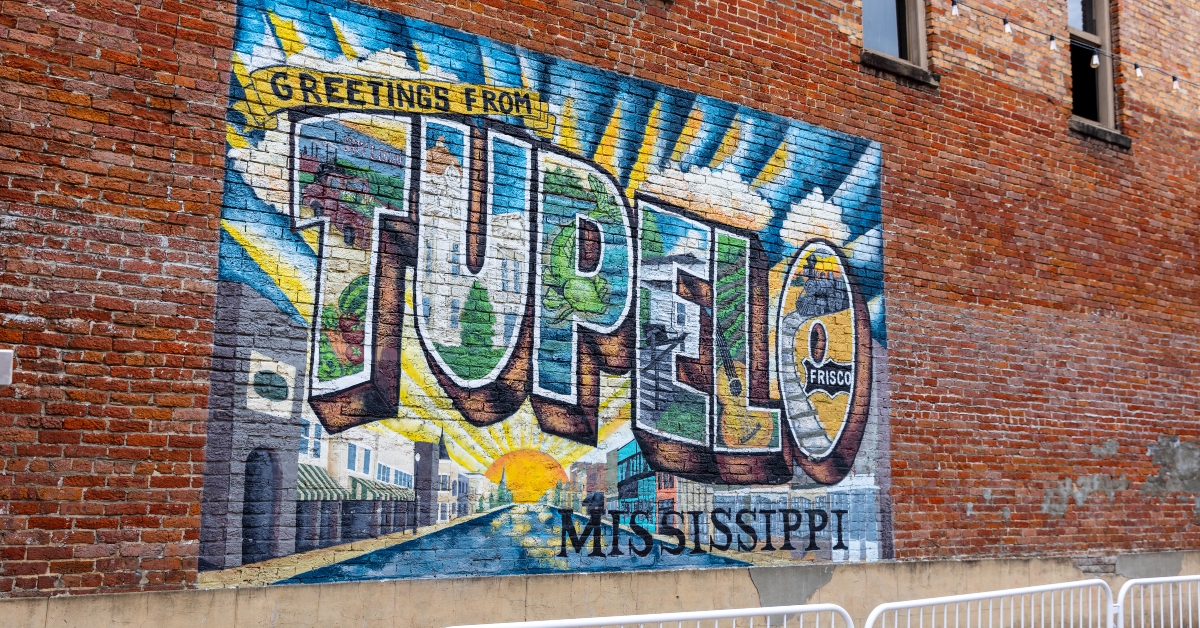 MS mural in downtown Tupelo