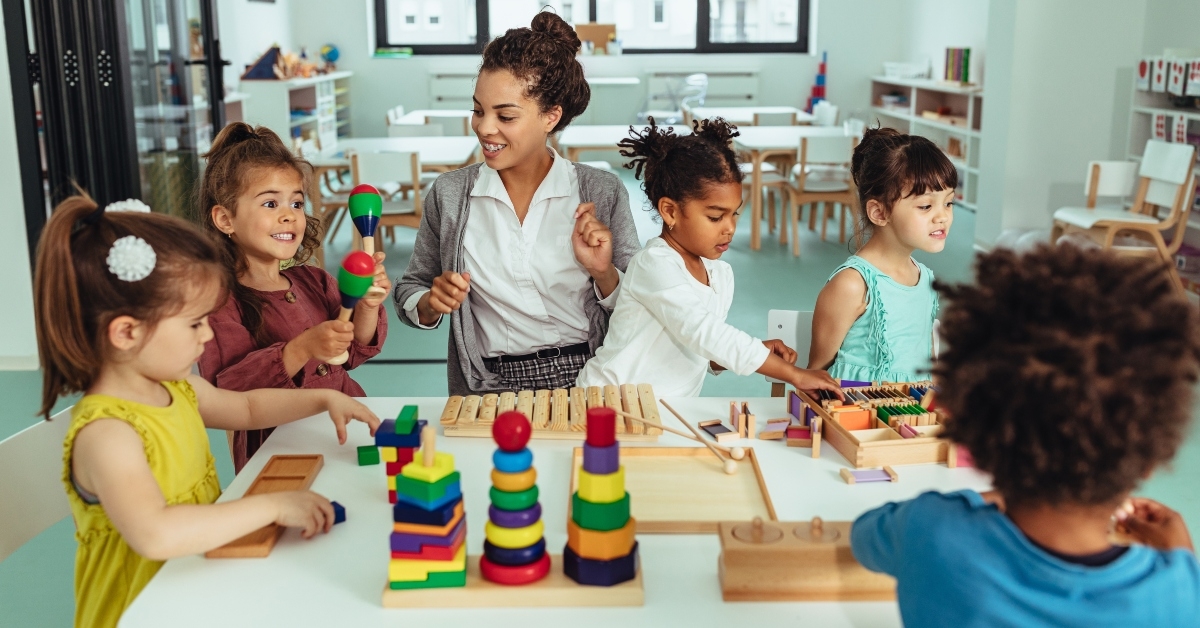 children getting creative