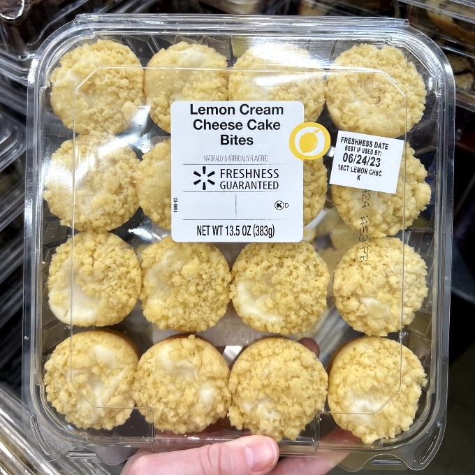 Lemon cream cheese cake bites