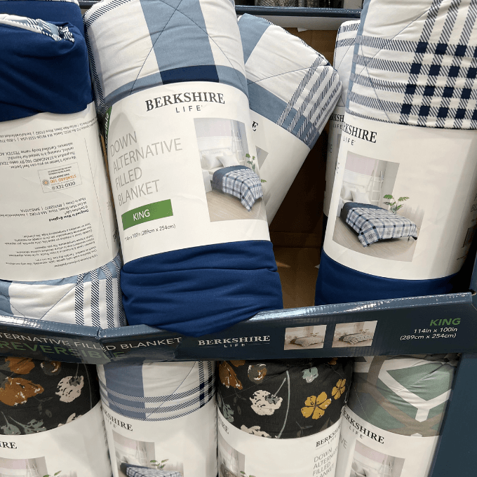 alternative filled blanket