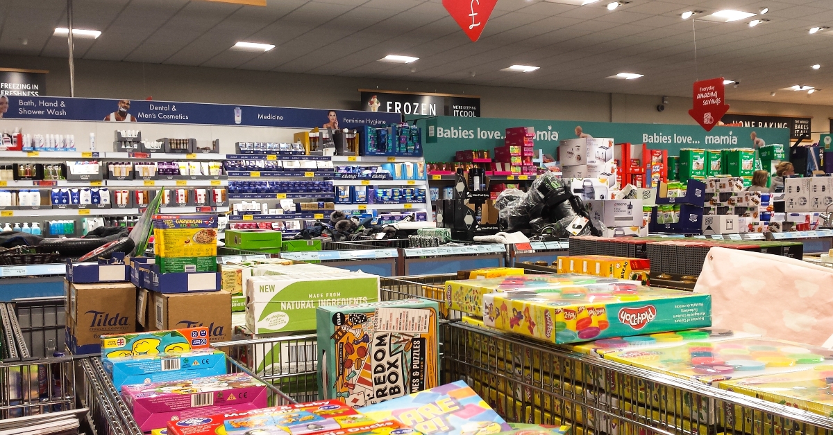 Aldi supermarket shop