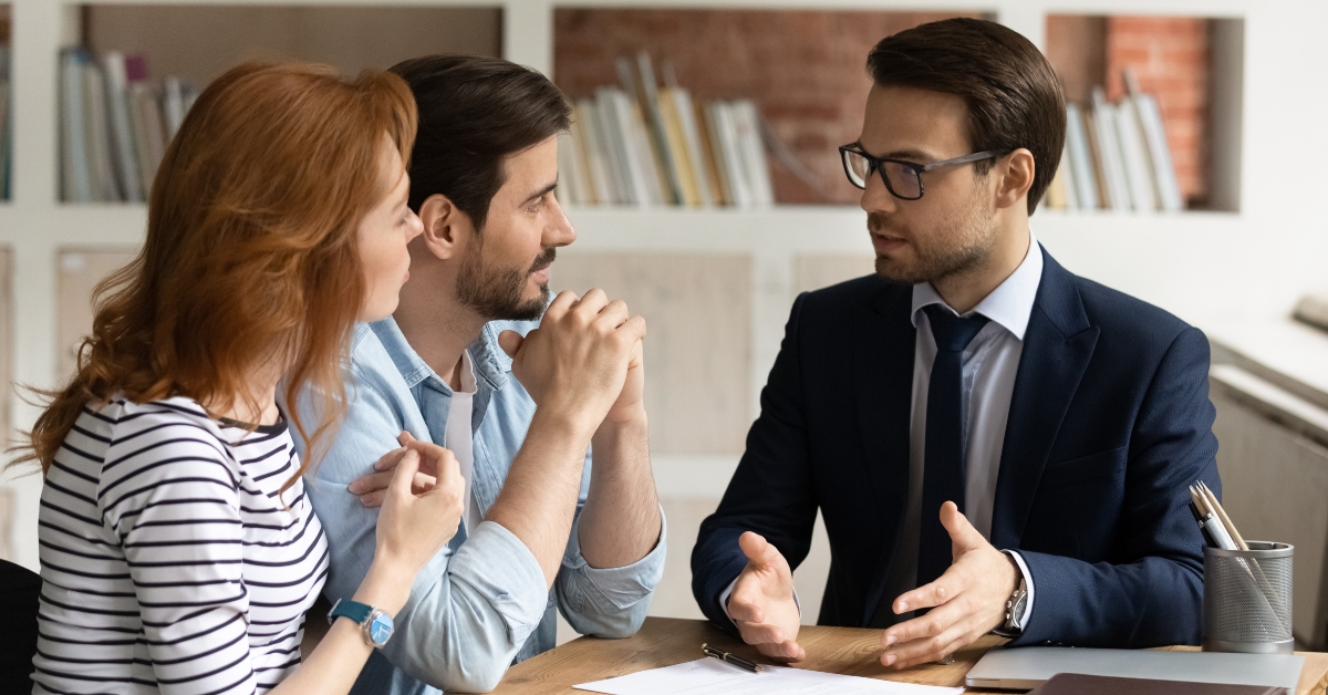 Financial advisor consulting