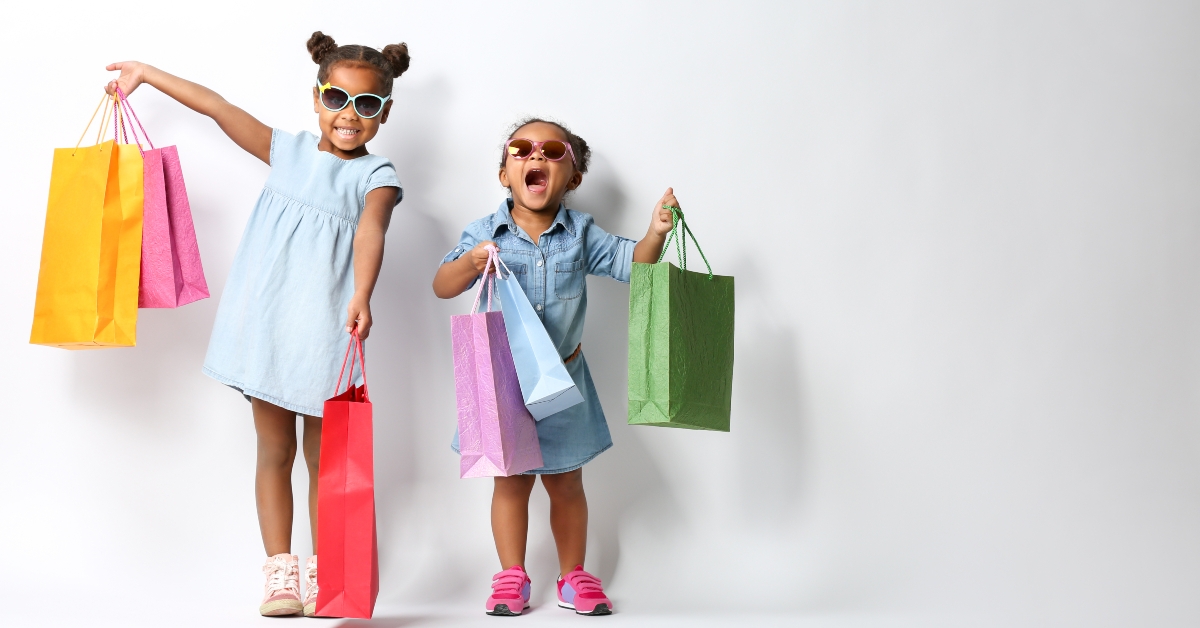 Girls with shopping bags