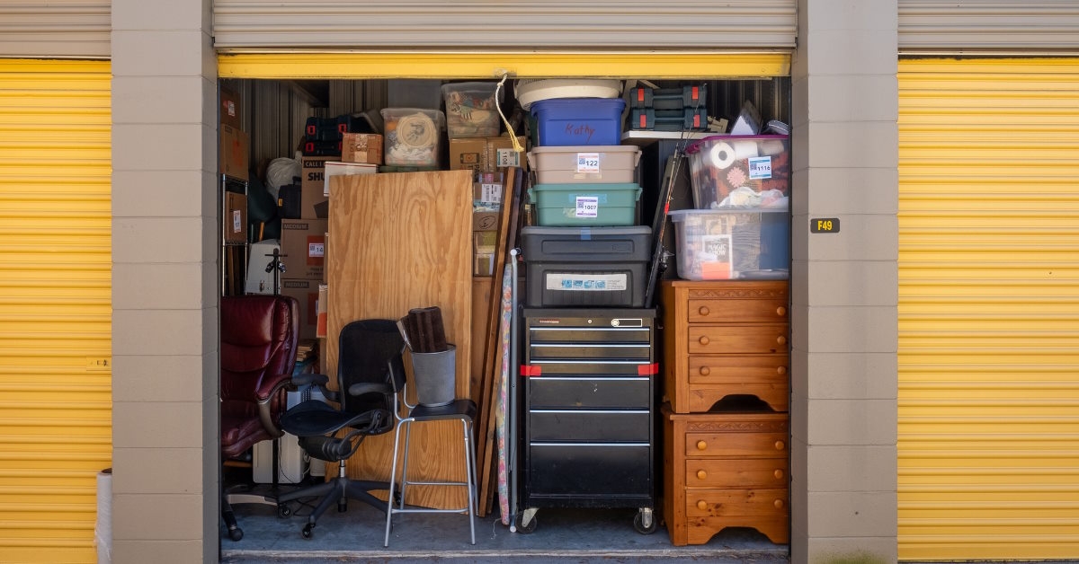 Storage unit with furniture