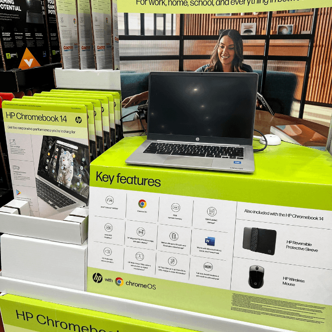 hp chromebook 14” laptop bundle