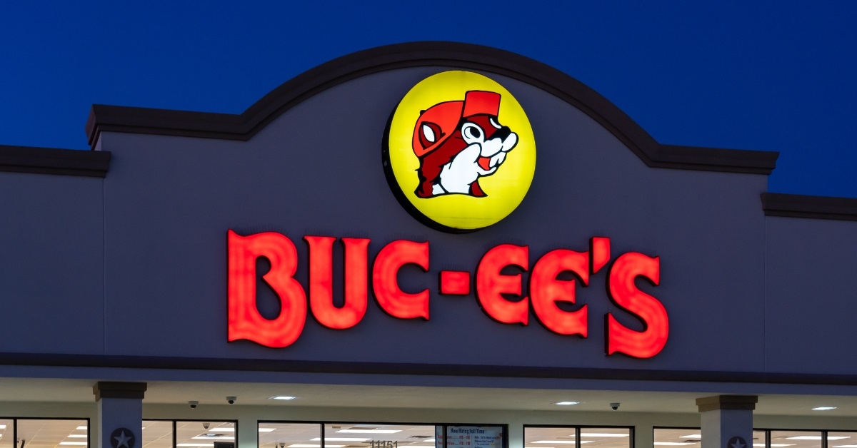texas buc ee's store from outside