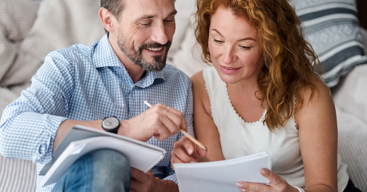 couple making notes