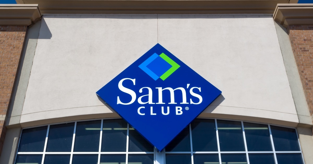 sam's club logo outside store