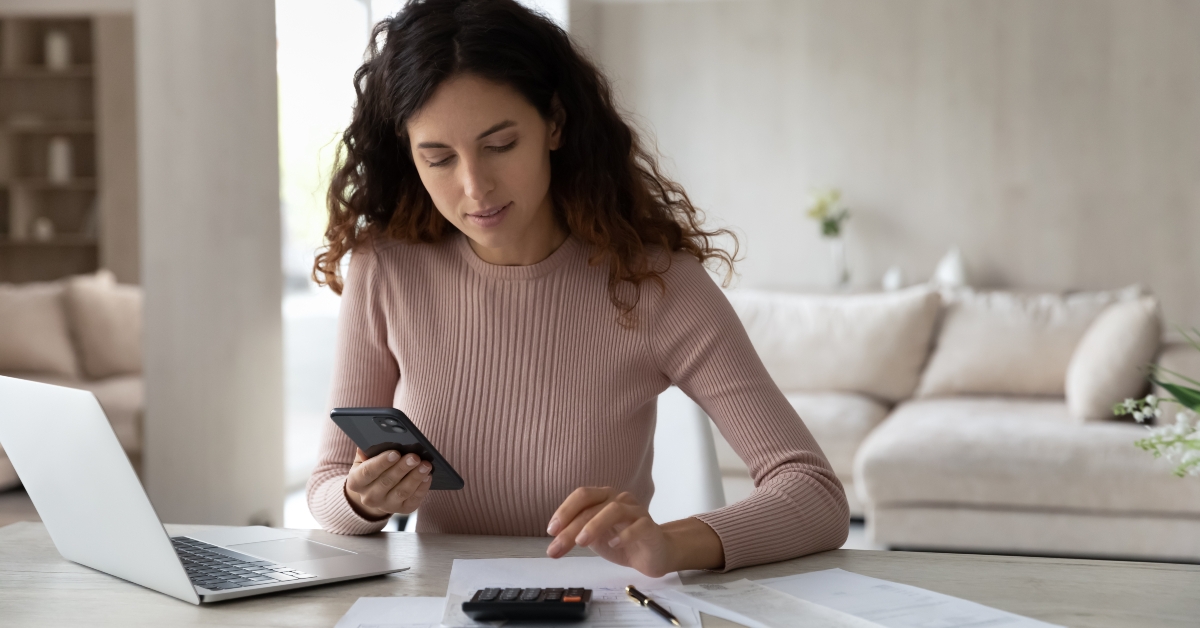 calculating on machine cellphone
