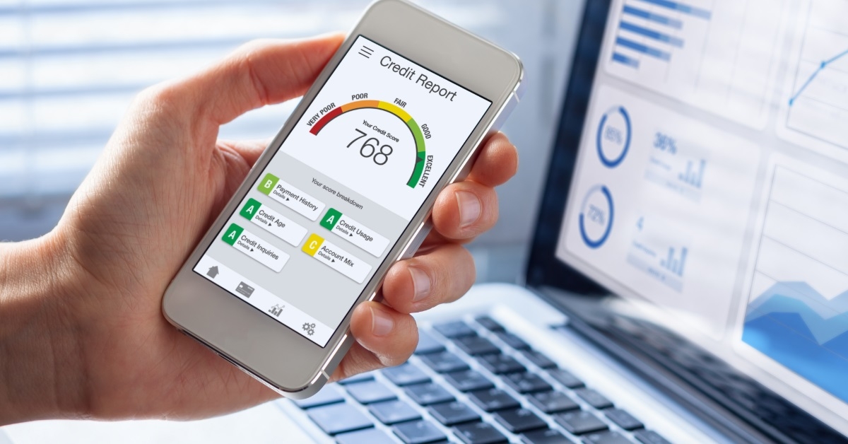 hand holding smartphone