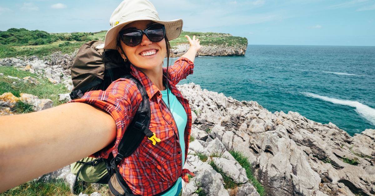 photo on amazing ocean coast