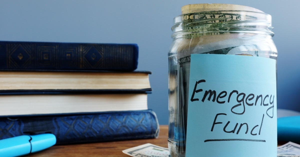 savings in emergency fund jar