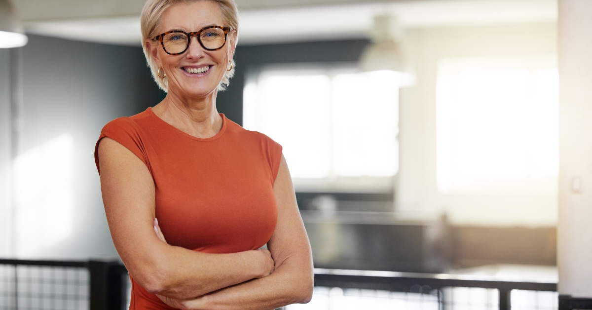 arms crossed business woman