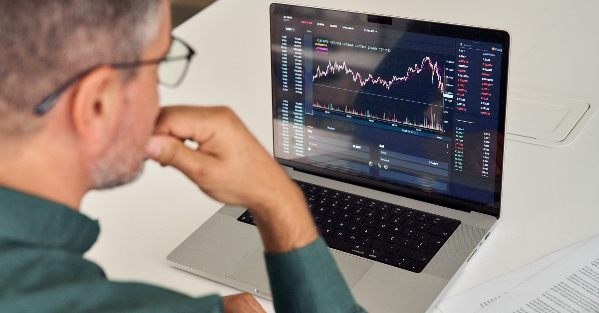 trader analyzing financial trading
